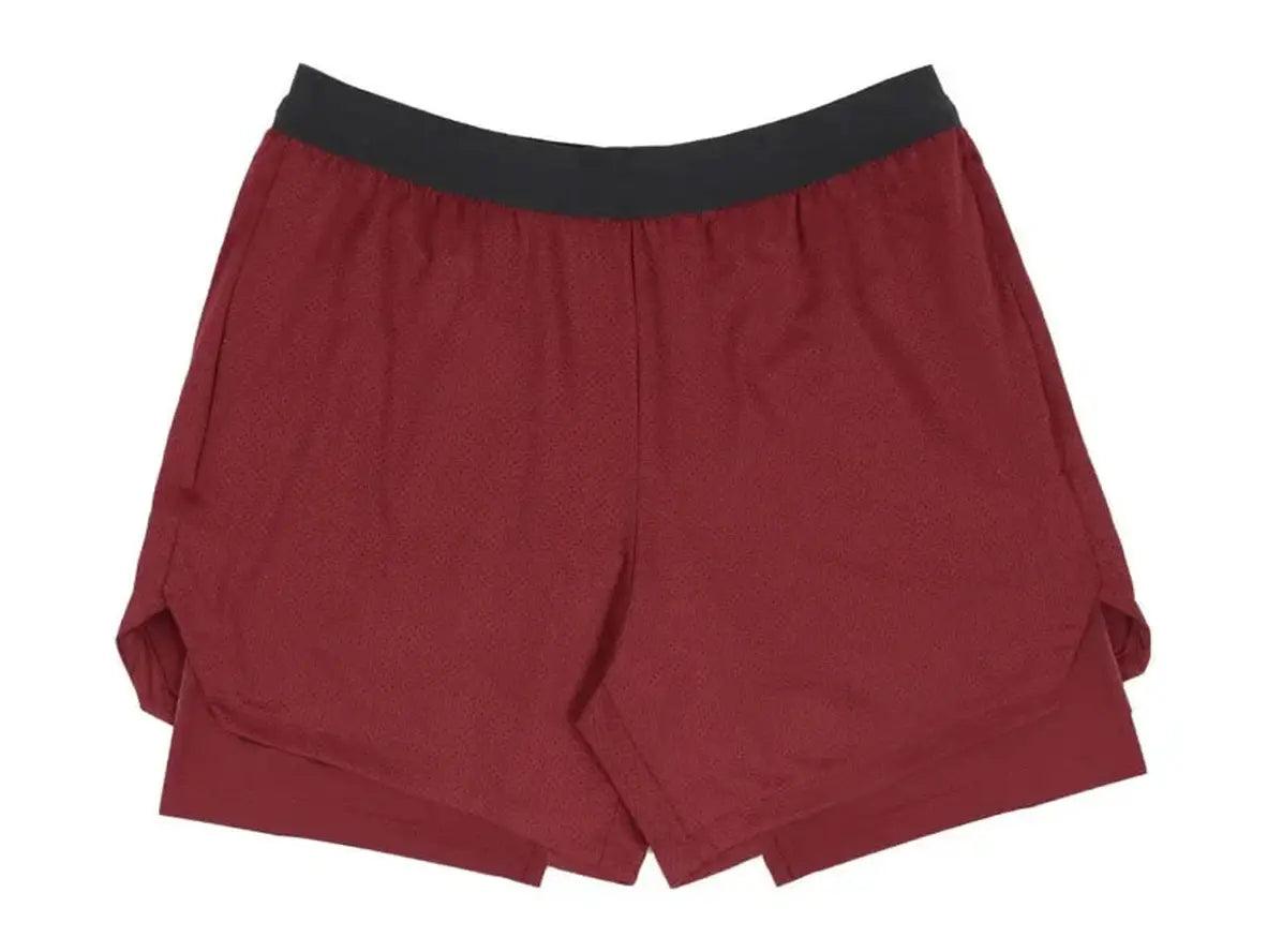Burgundy double-layer men's gym shorts with textured fabric