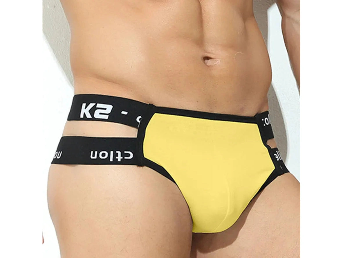 Power Pouch – KAREN SPACE Gay Thong