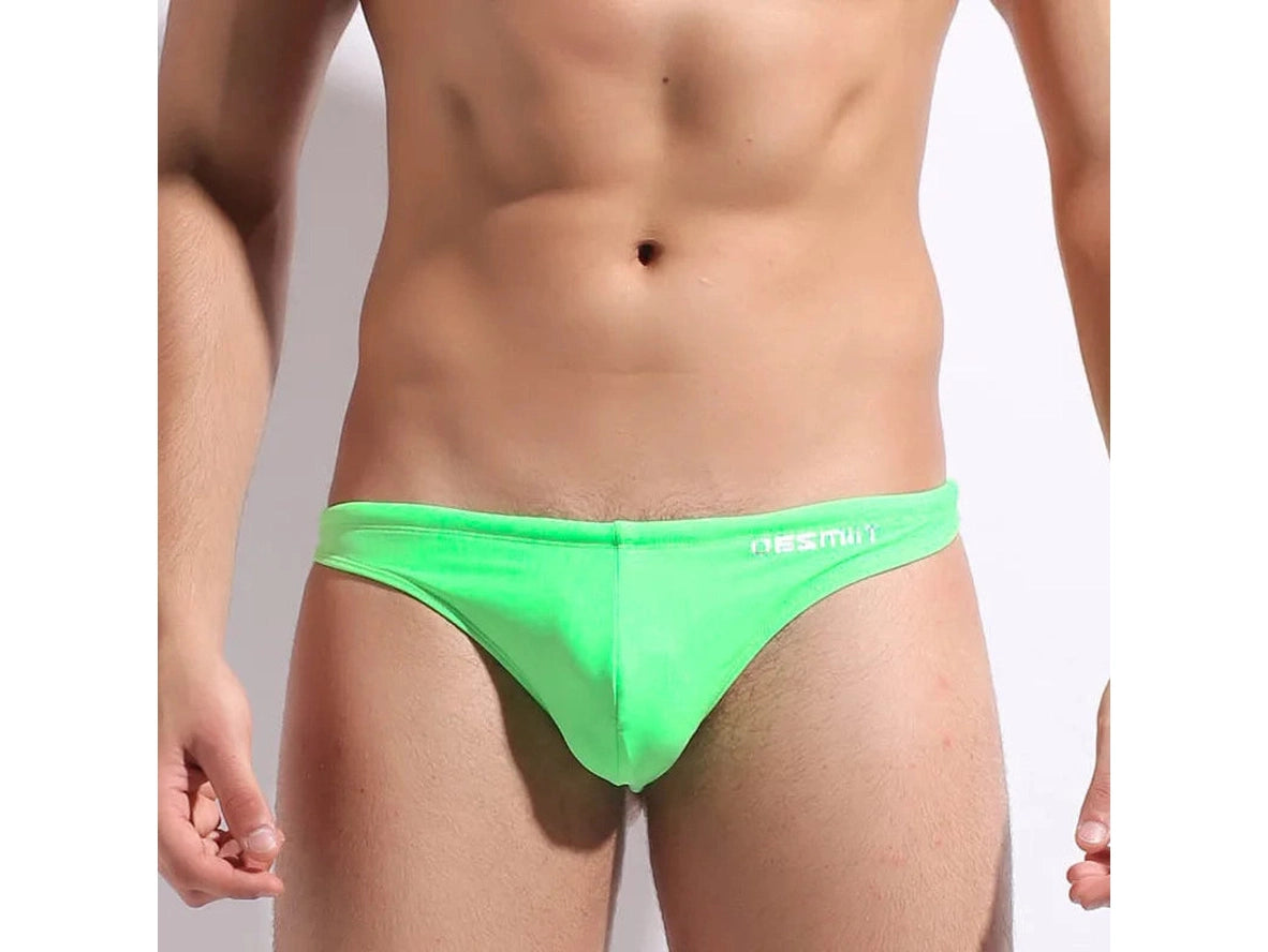 Tide Curve – DESMIIT Low-Rise Gay Swim Thong