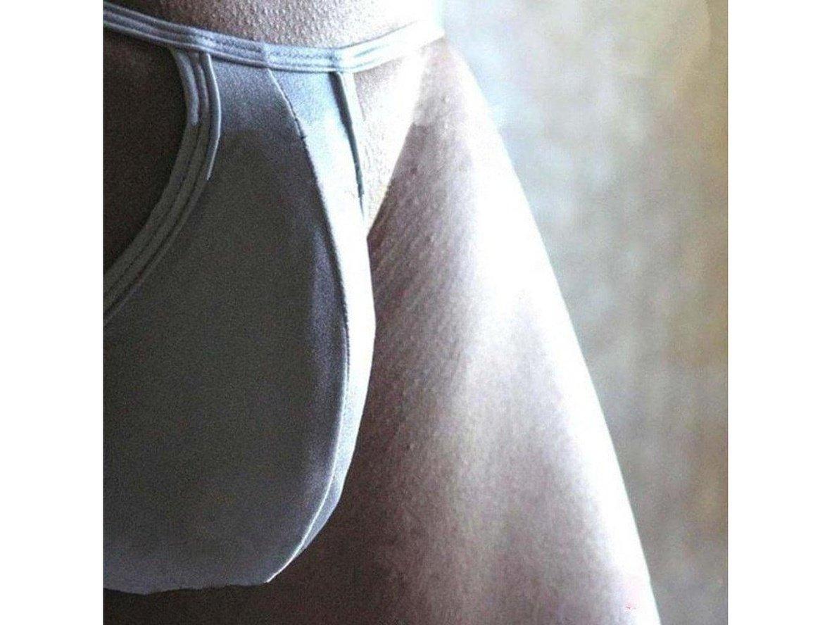 Naked Motion – CIOKICX Micro Gay G-String